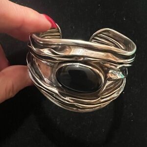 925 STERLING SILVER MEXICO SIGNED “DDD,” BLACK ONYX CUFF BRACELET